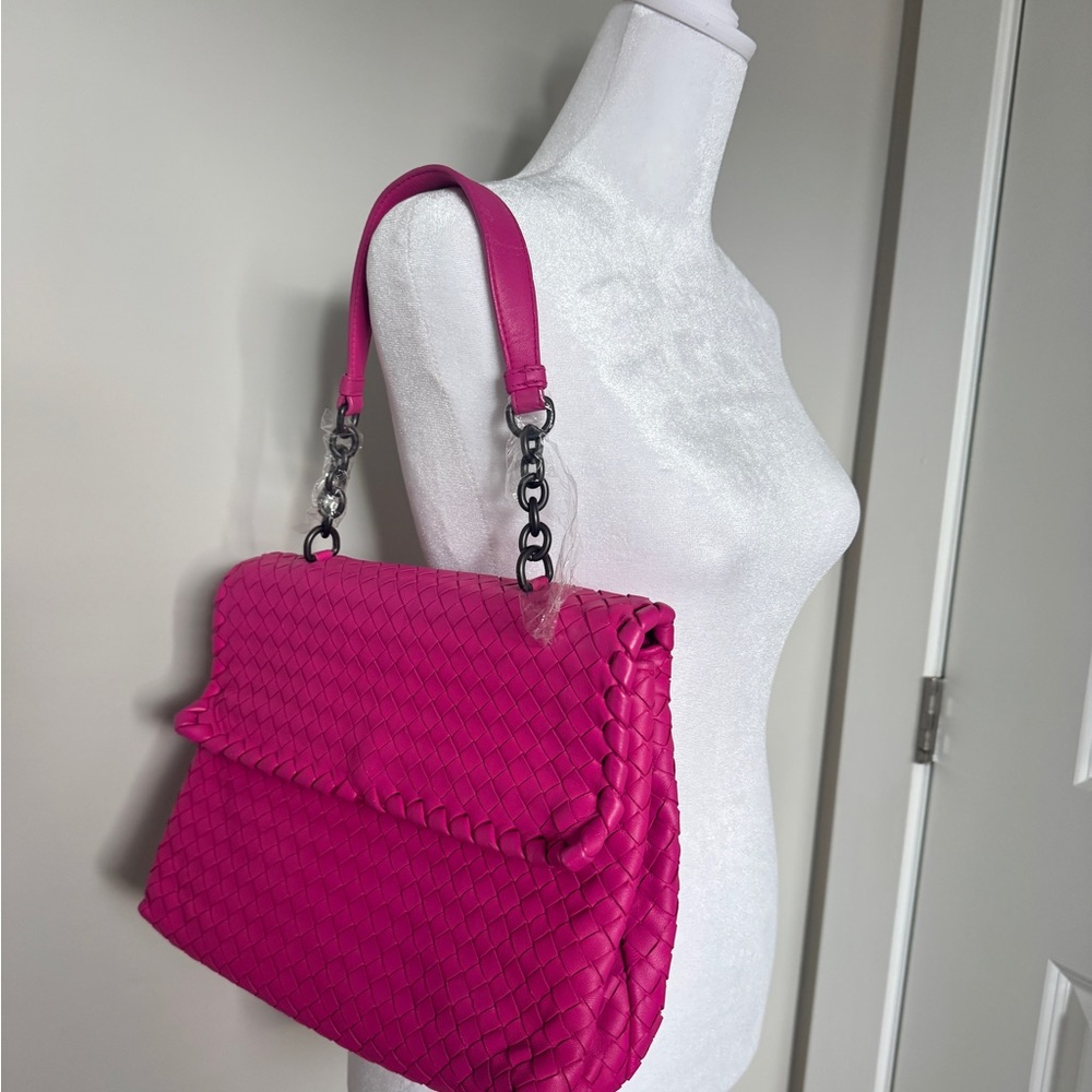(Auth) Bottega Veneta Intrecciato Olimpia Leather Bag - Picture 8 of 8